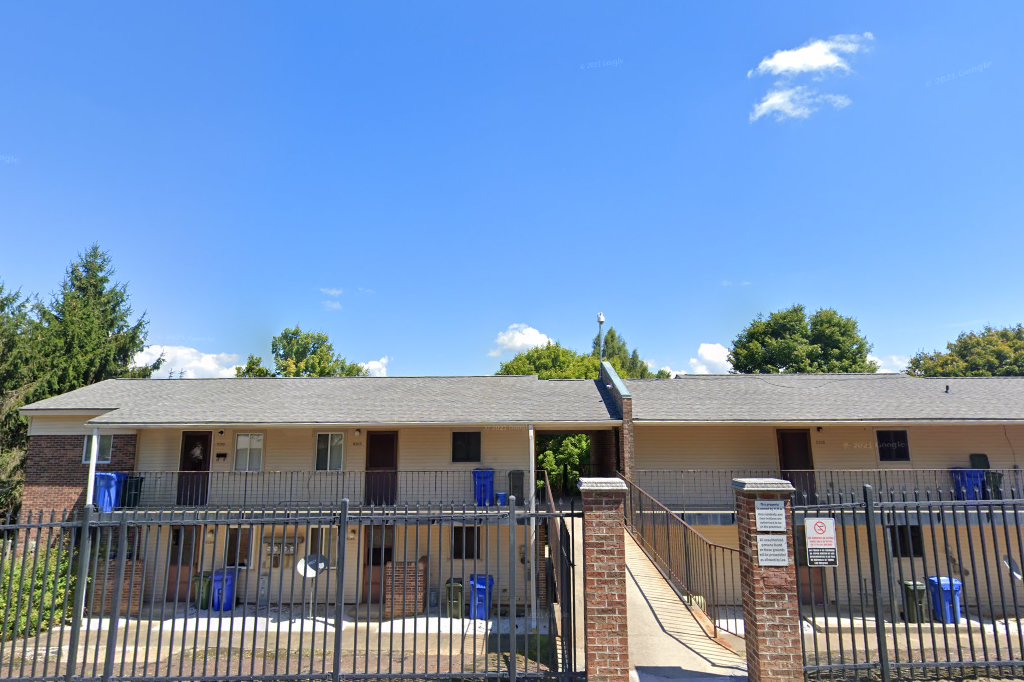 Robinson Terrace South Apartments