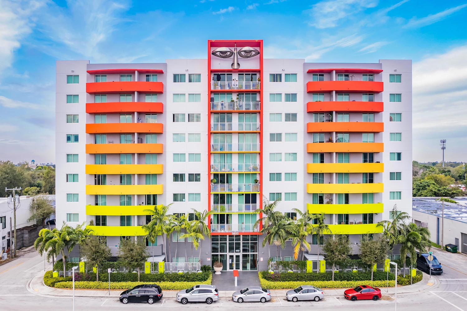 Pinnacle Square Miami