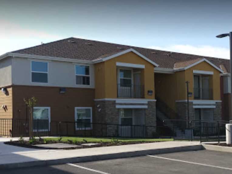 Oak Leaf Meadows Affordable Apartments