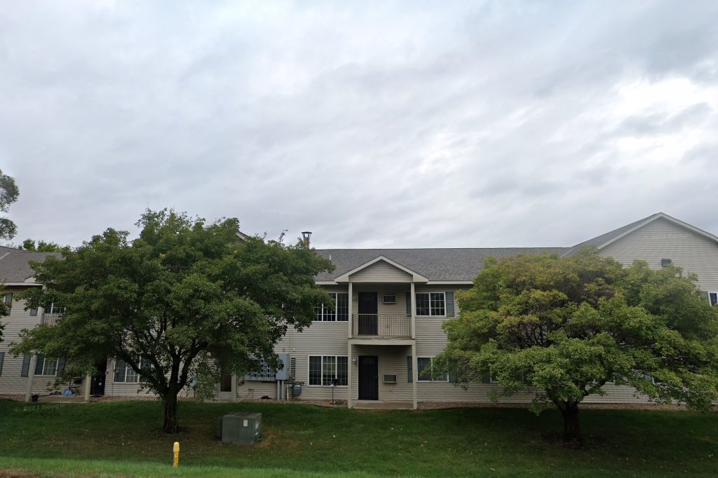 Pheasant Run Apartments - IA