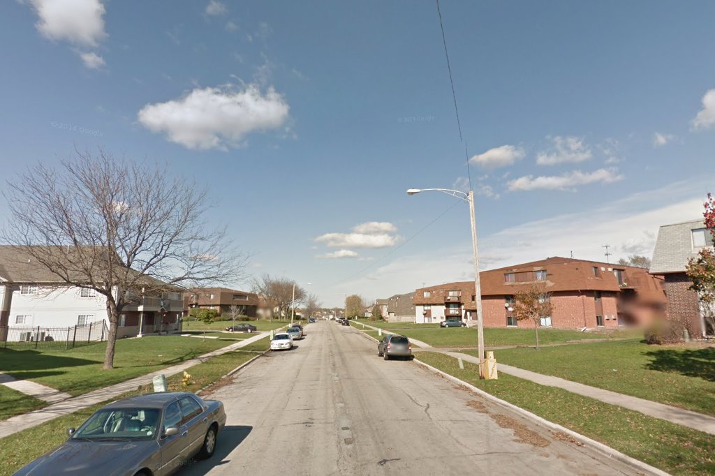 Pioneer Road Apartments