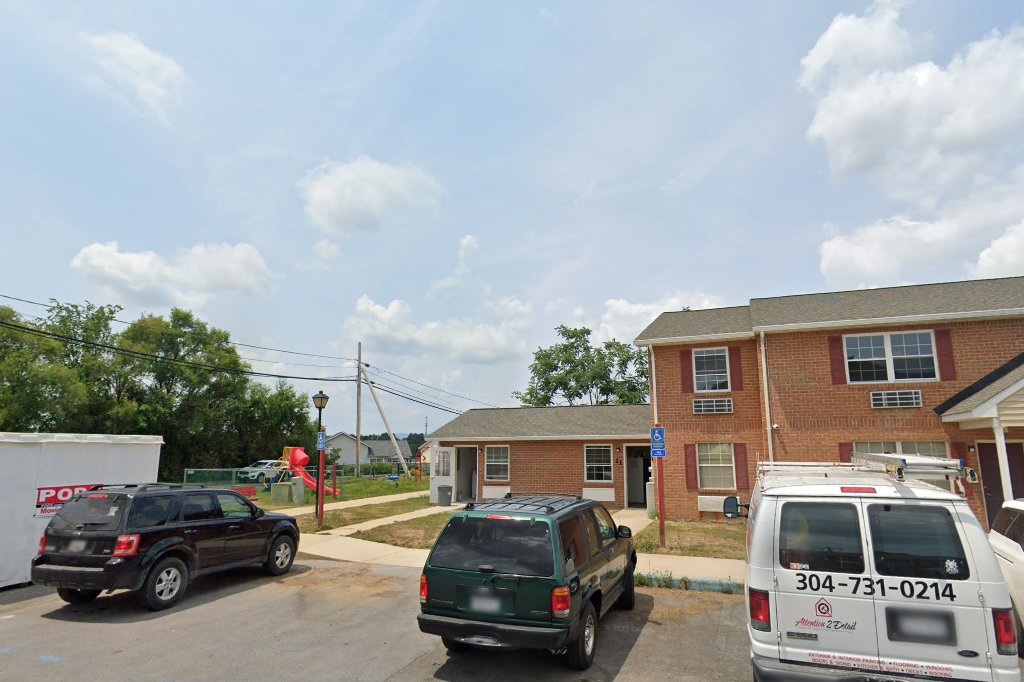 Lindsey Terrace - WV