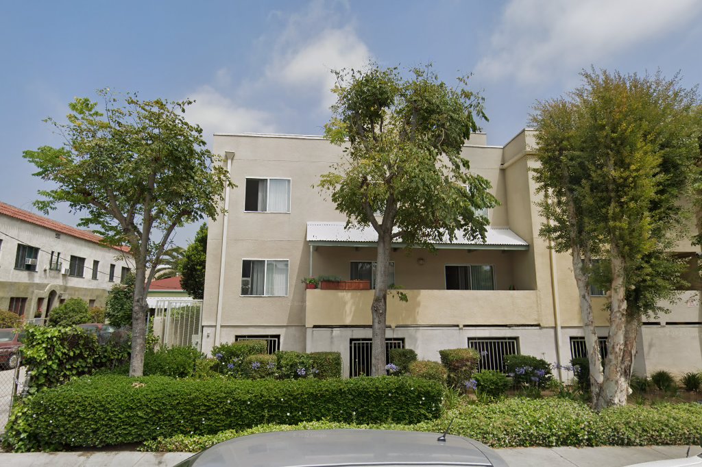 Barnsdall Court Apartments Los Angeles