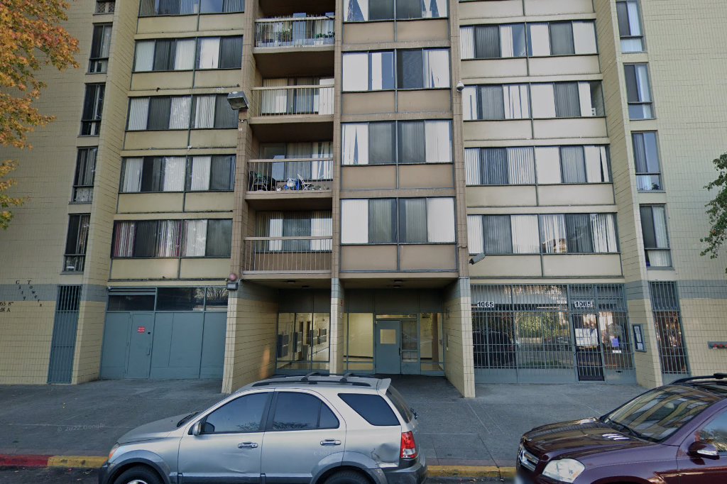City Towers Apartments