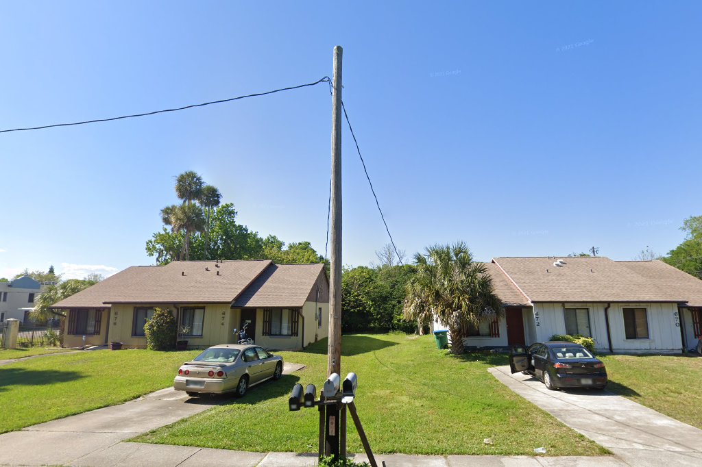 Cedar Oaks Apartments