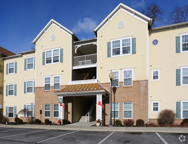Spring Manor Apartments Poughkeepsie