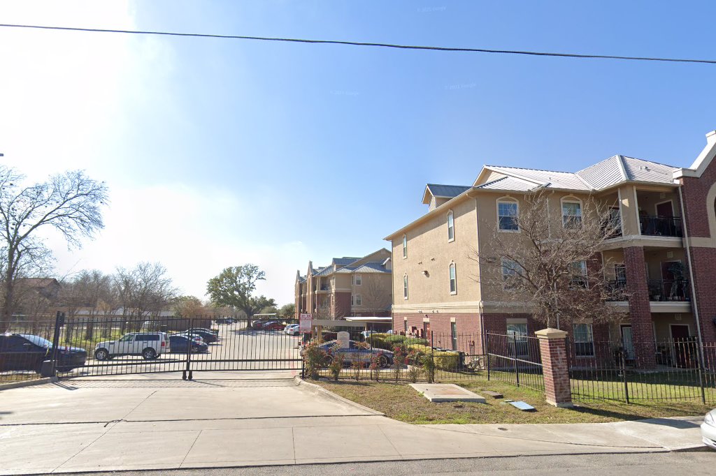 Woodlawn Ranch Apartments