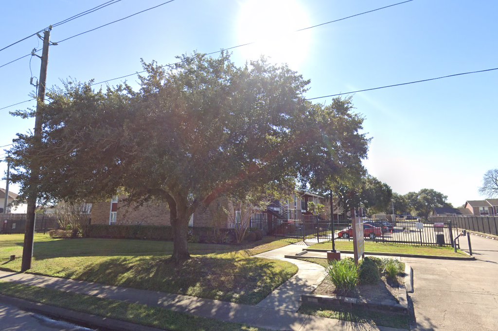 St. James Village Aka Chateau Village