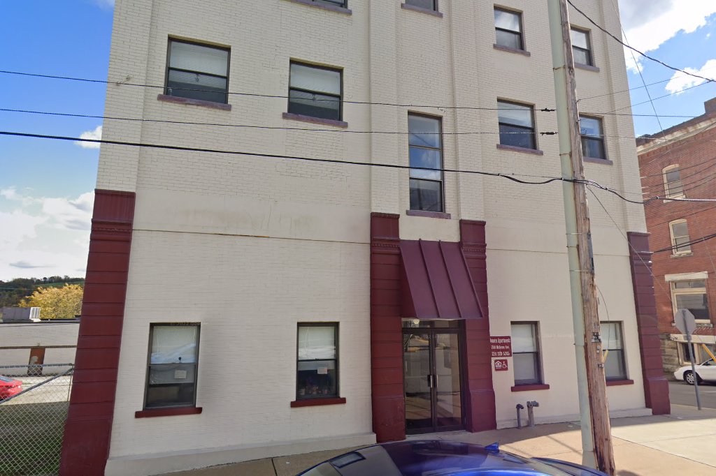 Donora Apts.