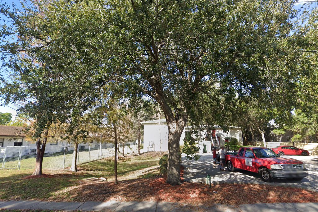 Shady Pines Apts