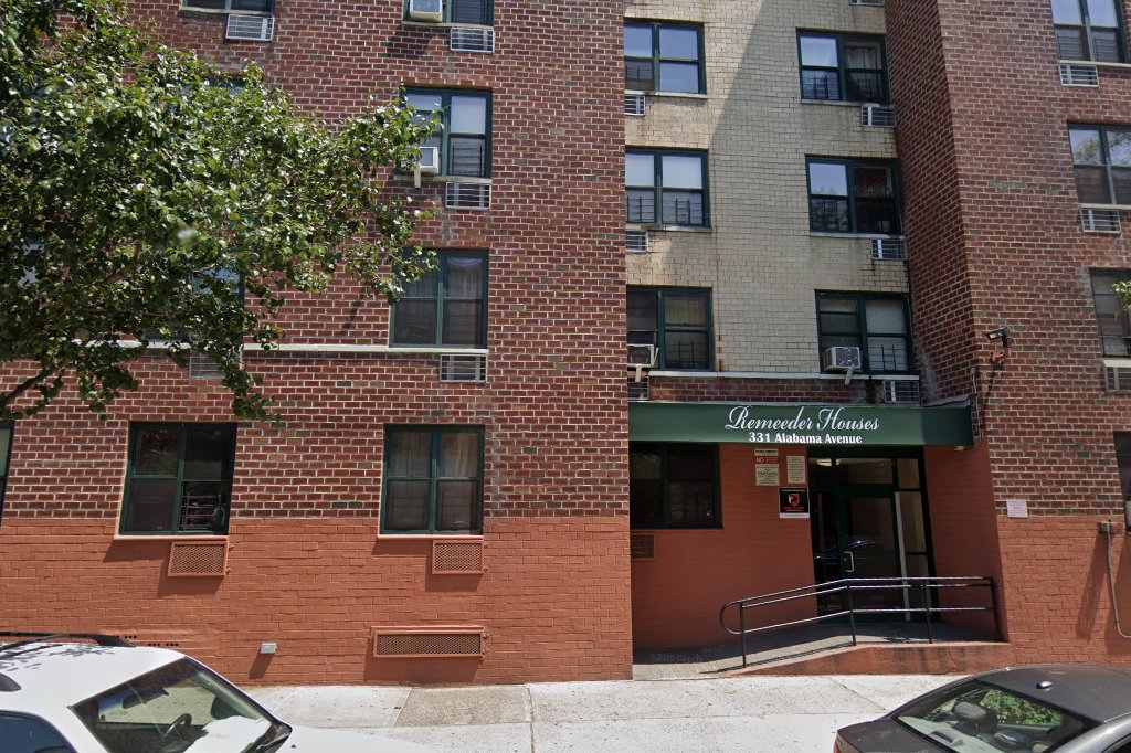 Remeeder Houses