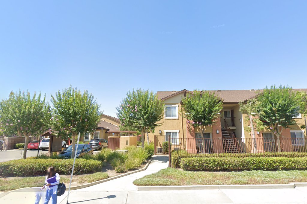 Center Pointe Villas Norwalk