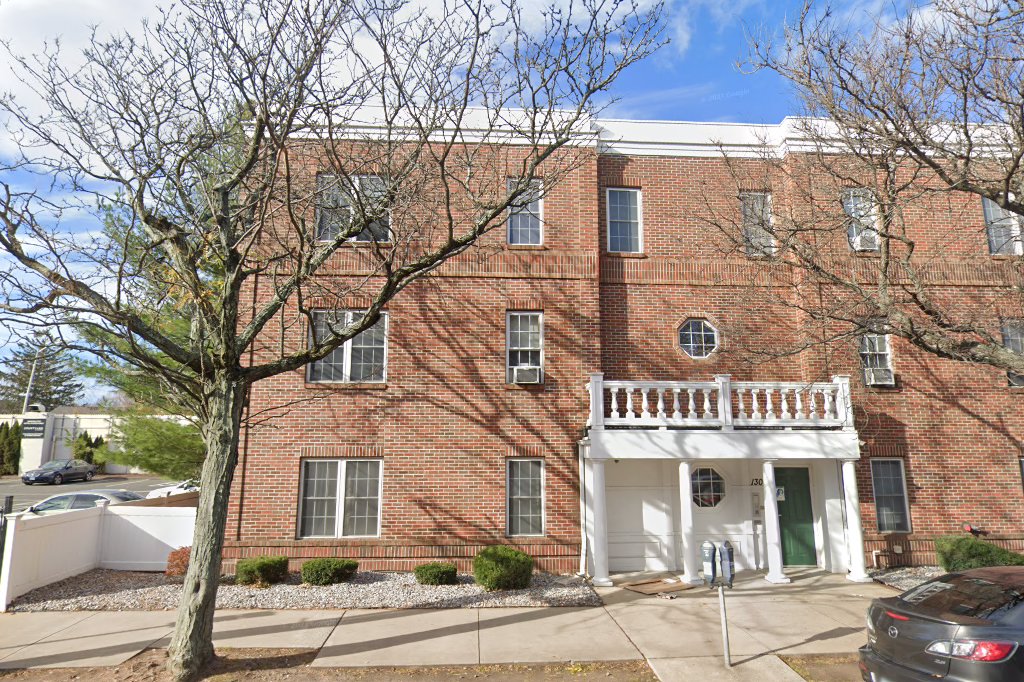 130 Howe Street Apts
