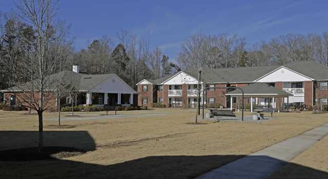 Lucky Pointe Apartments