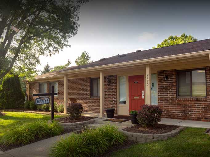 Henderson Court Apartments