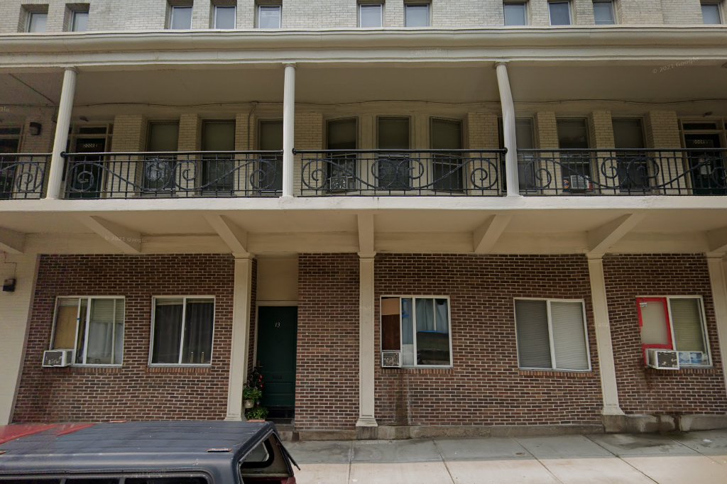 Whitehall Apts