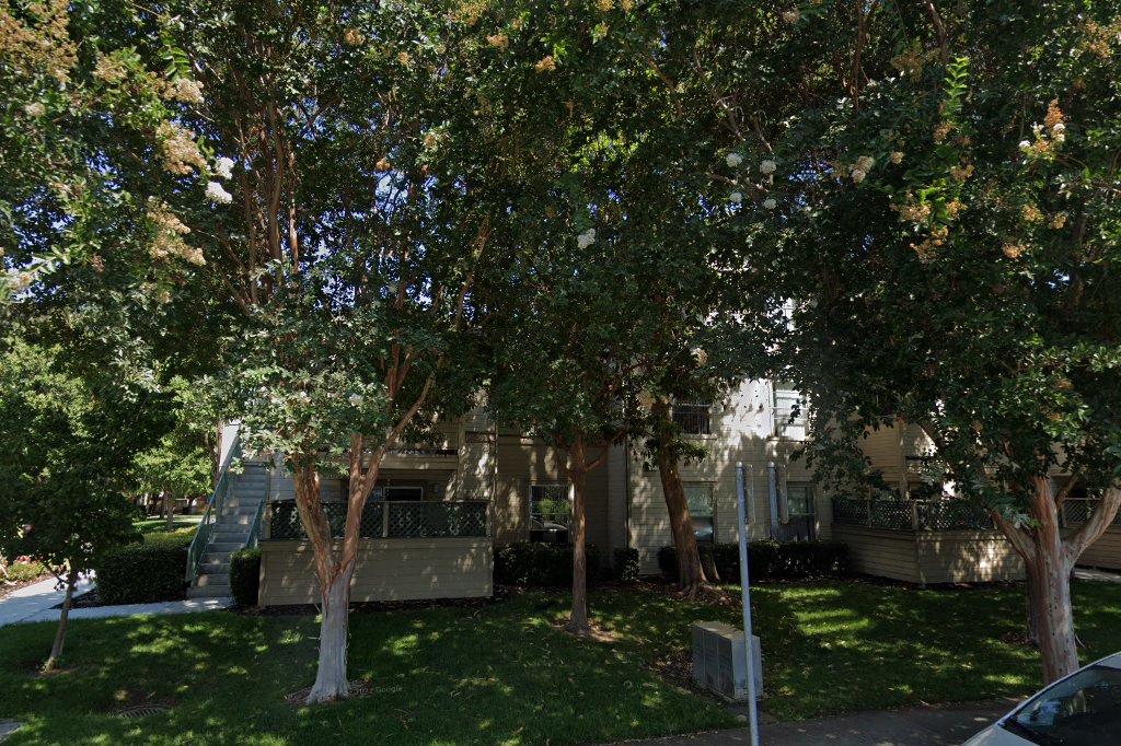 Huff Avenue Apartments