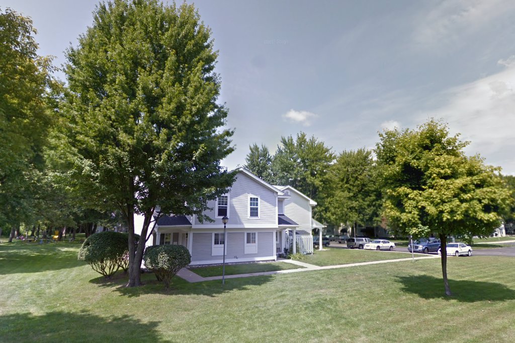 Meadow Wood Village Apts