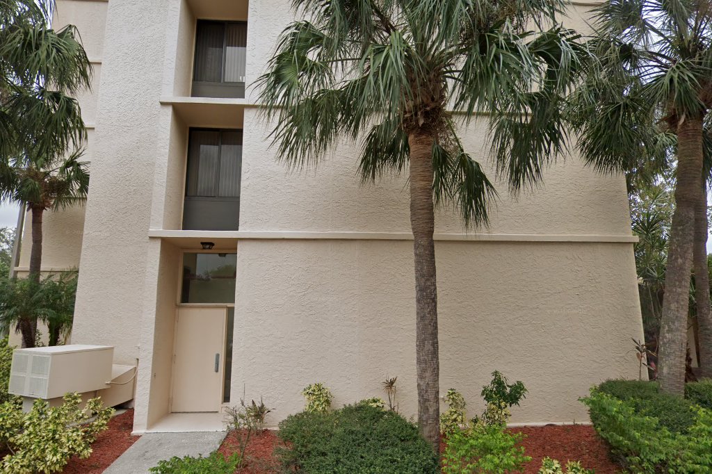 King's Manor Apartments