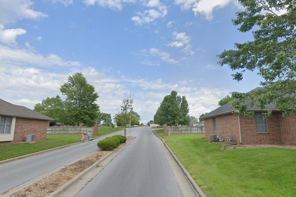 Crowhaven Apartments