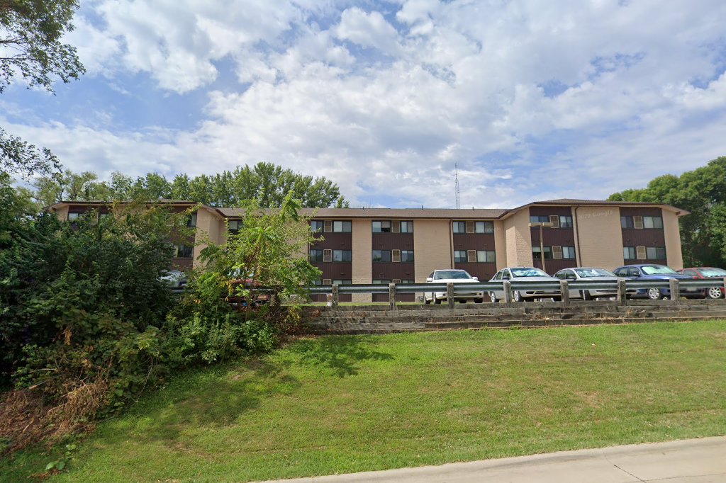 River Terrace Apartments