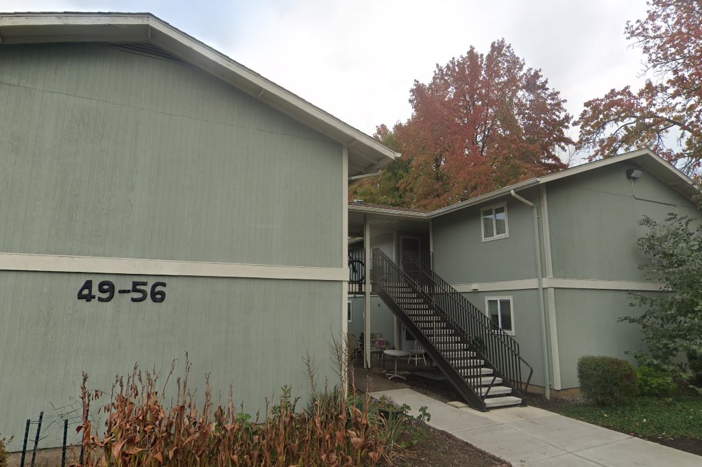 Santiam Terrace