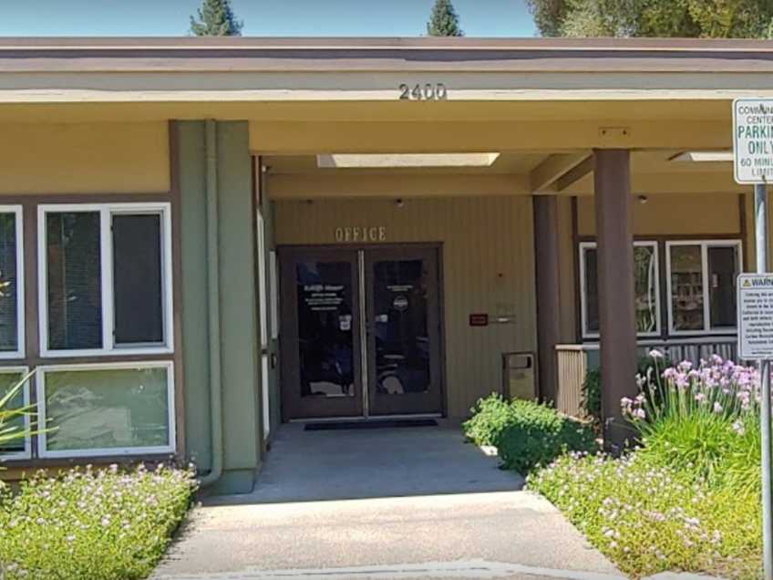 Rohlffs Memorial Manor - Senior Housing