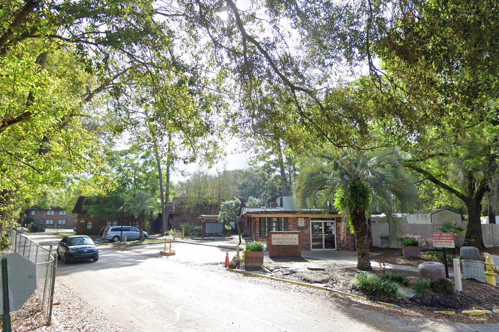 Harold House Apartments