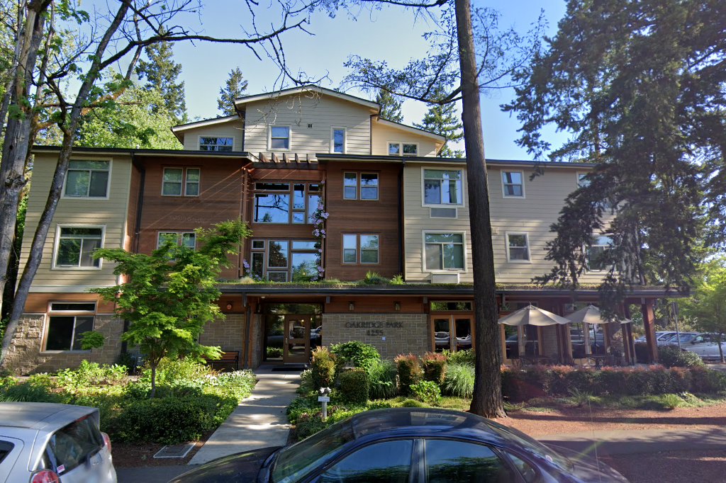 Oakridge Park Apartments