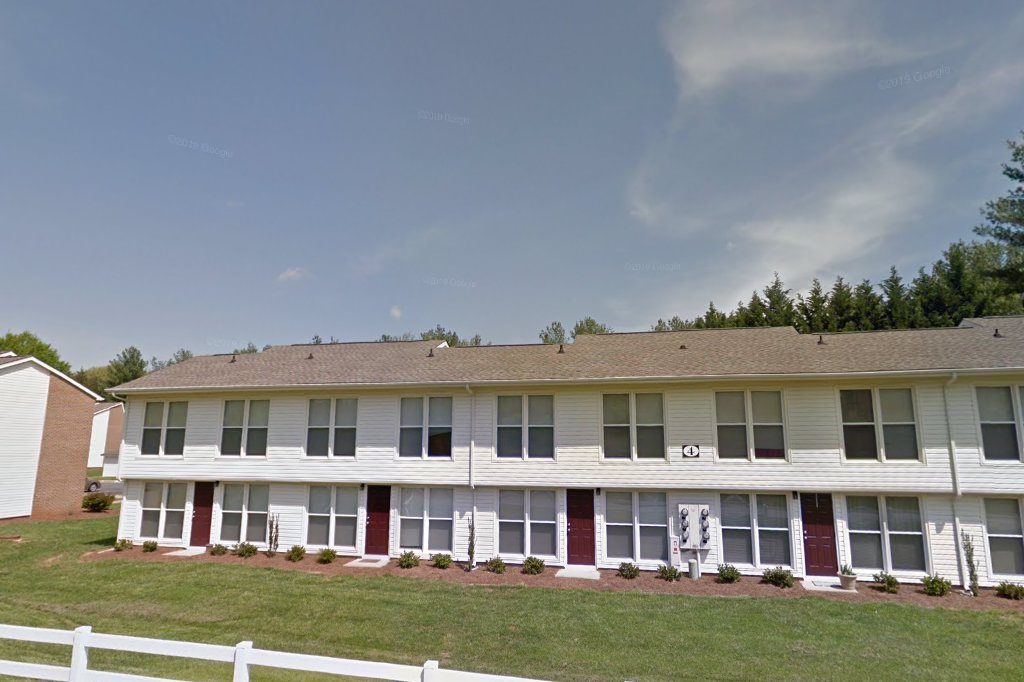 Crestwood Apartments