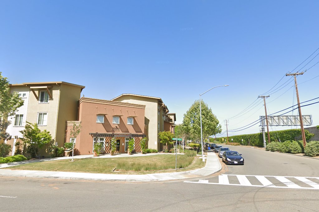 Los Medanos Village