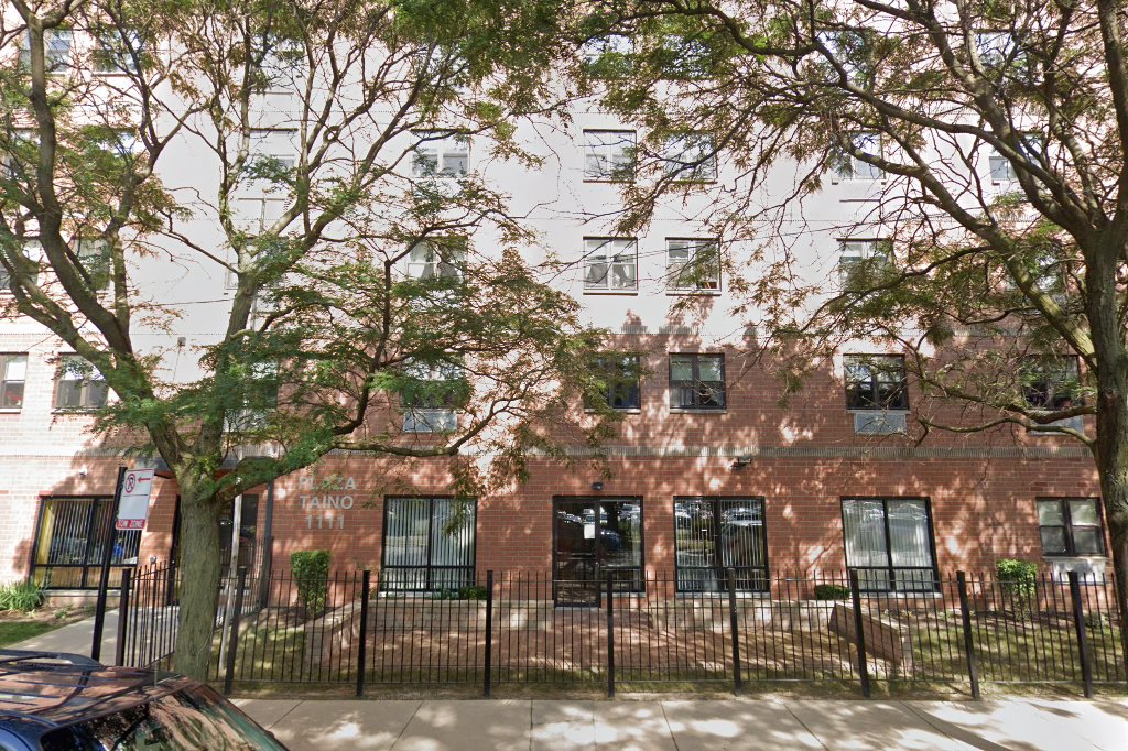 Humboldt Park Elderly/Plaza Taino