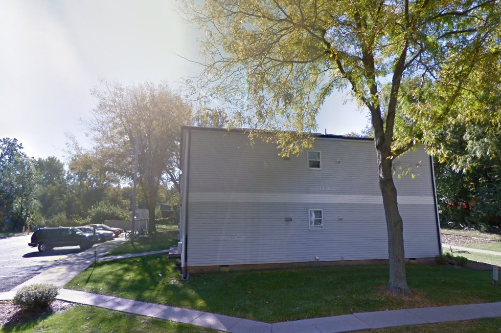 Cummins Place Apartments Dixon