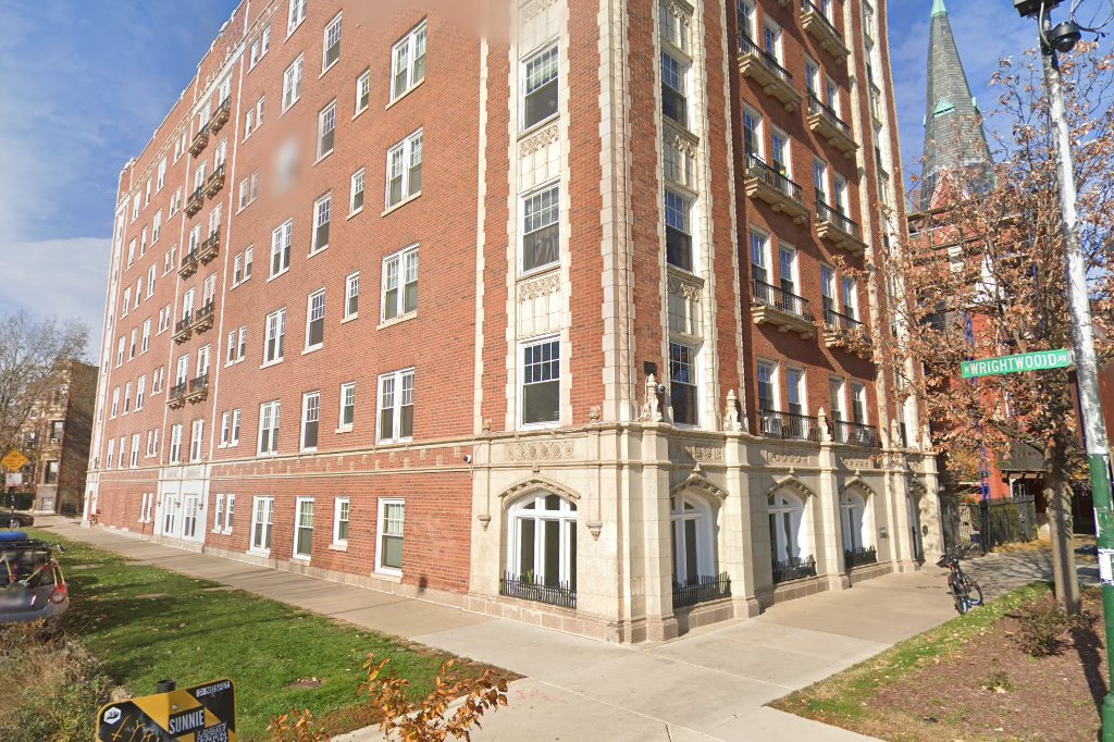 Logan Vistas