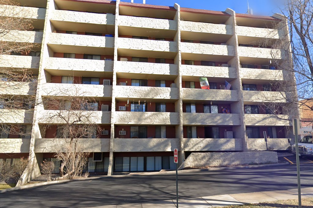 Edgewater Plaza