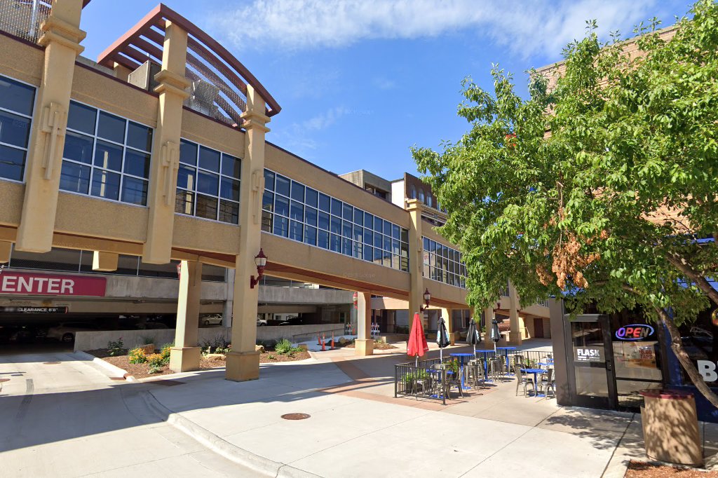 Riverfront Court Apartments
