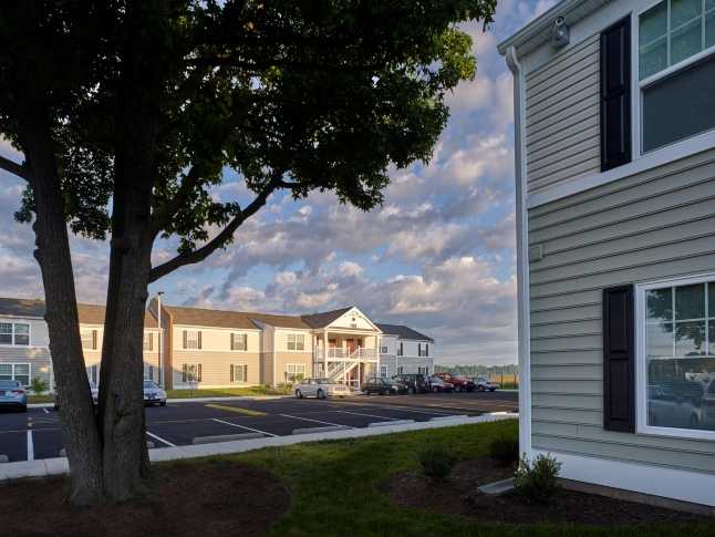 Meadowbridge Apartments