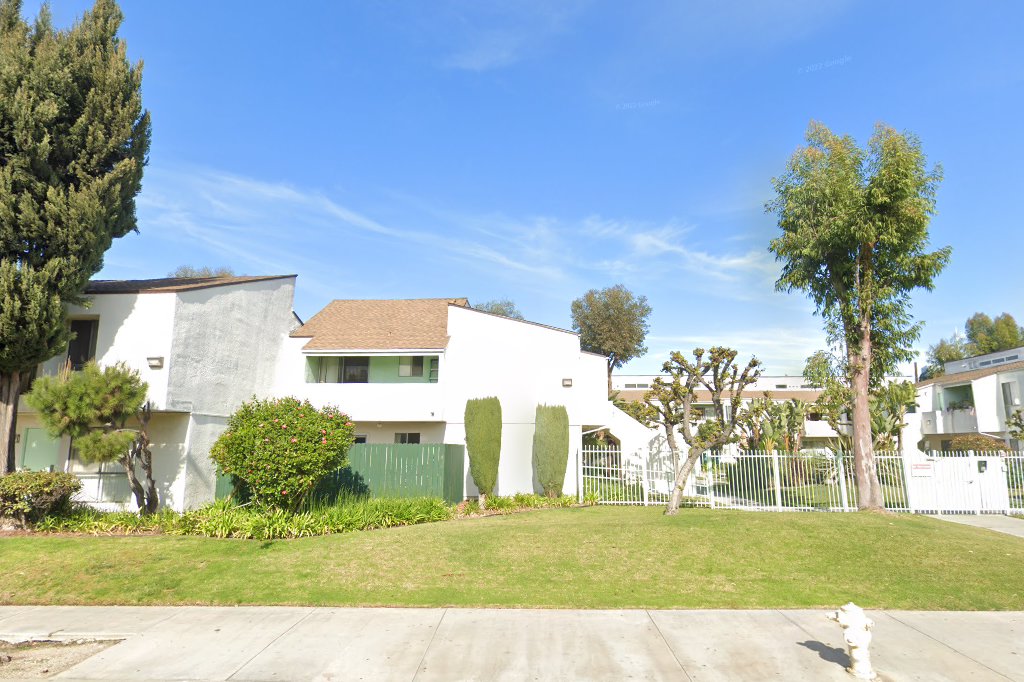 Dolores-Frances Apartments