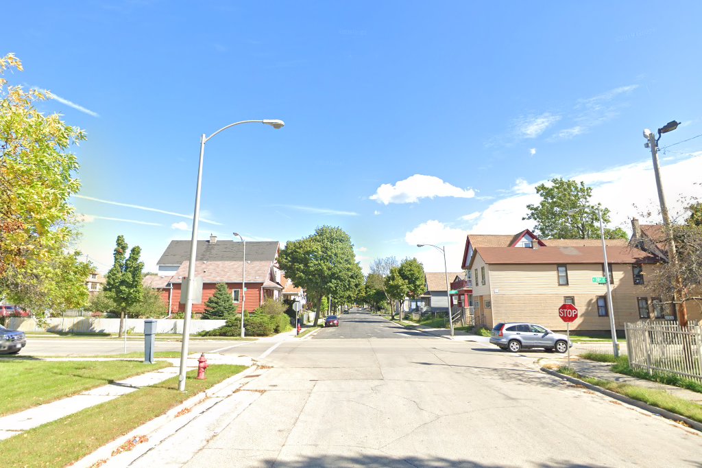 Lindsay Commons