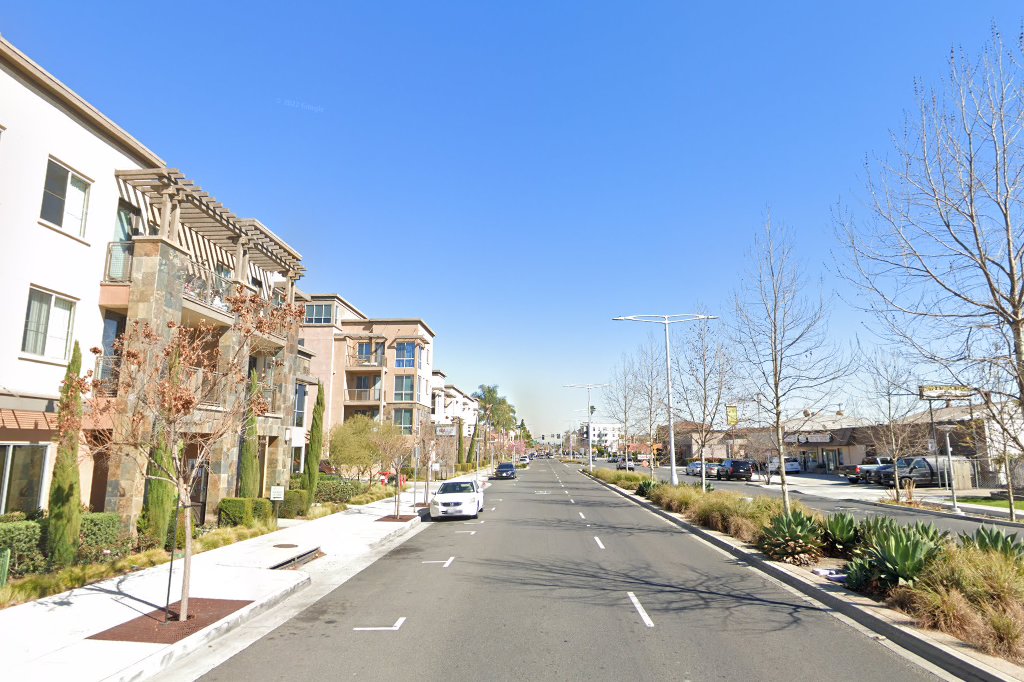Via 425 Apartments