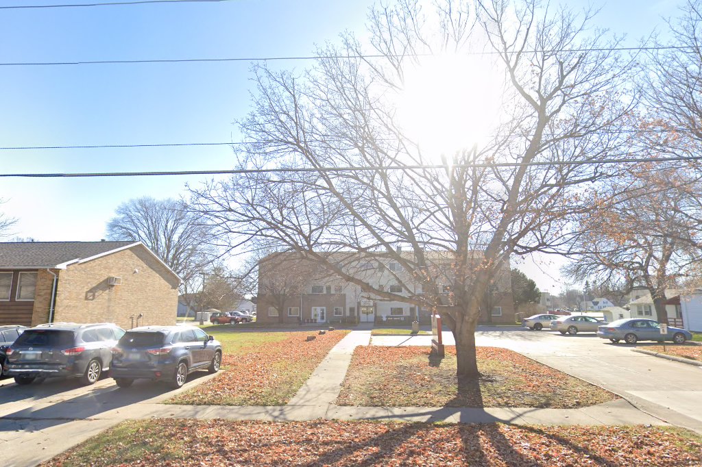 Lakeview Manor