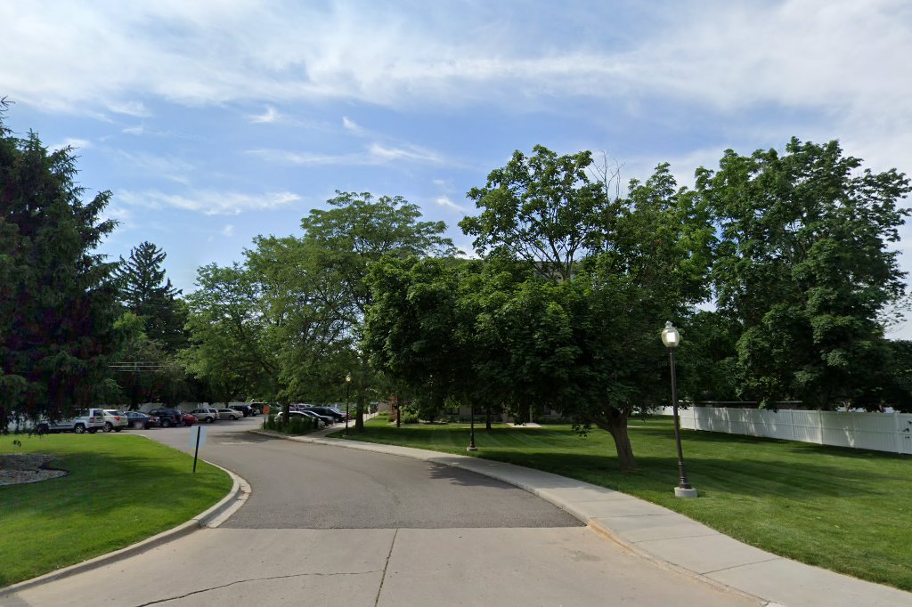 Columbia Court