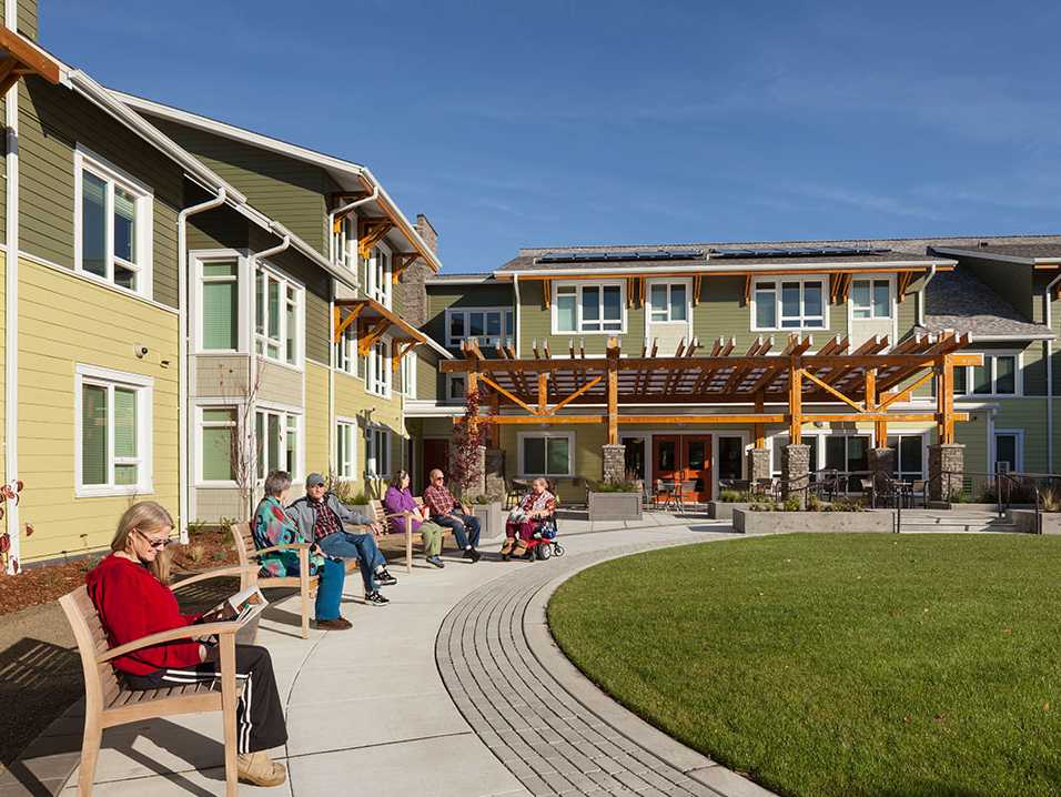 The Pearl on Oyster Bay
