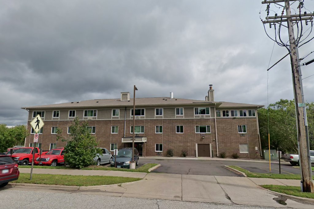 Superior View Apts Aka Twin Ports 4 Sites