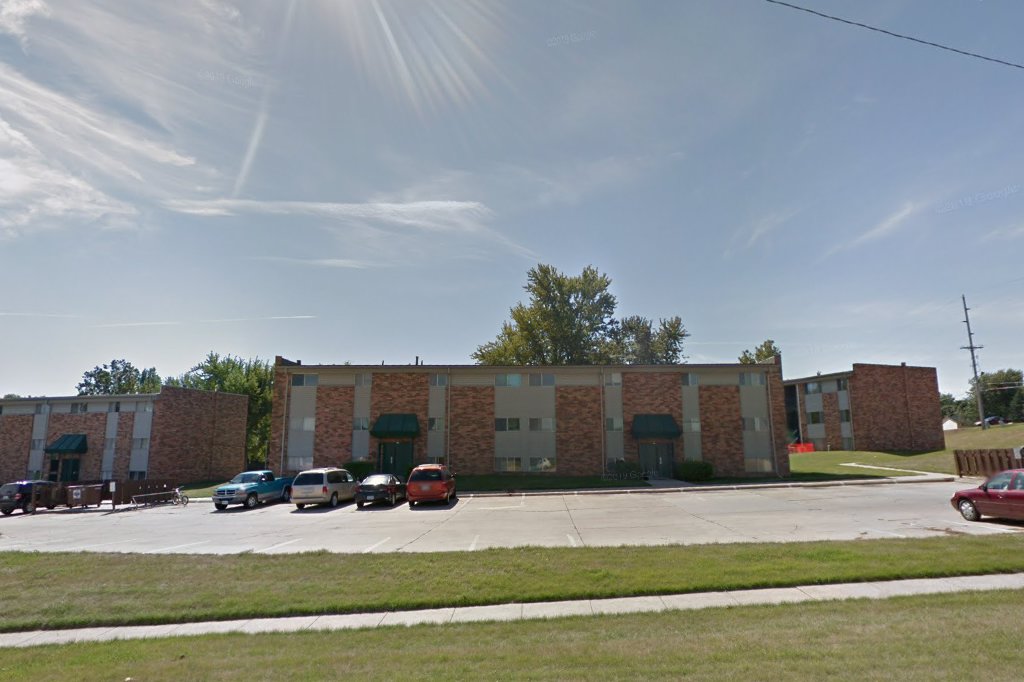Edgebrook Park Apartments