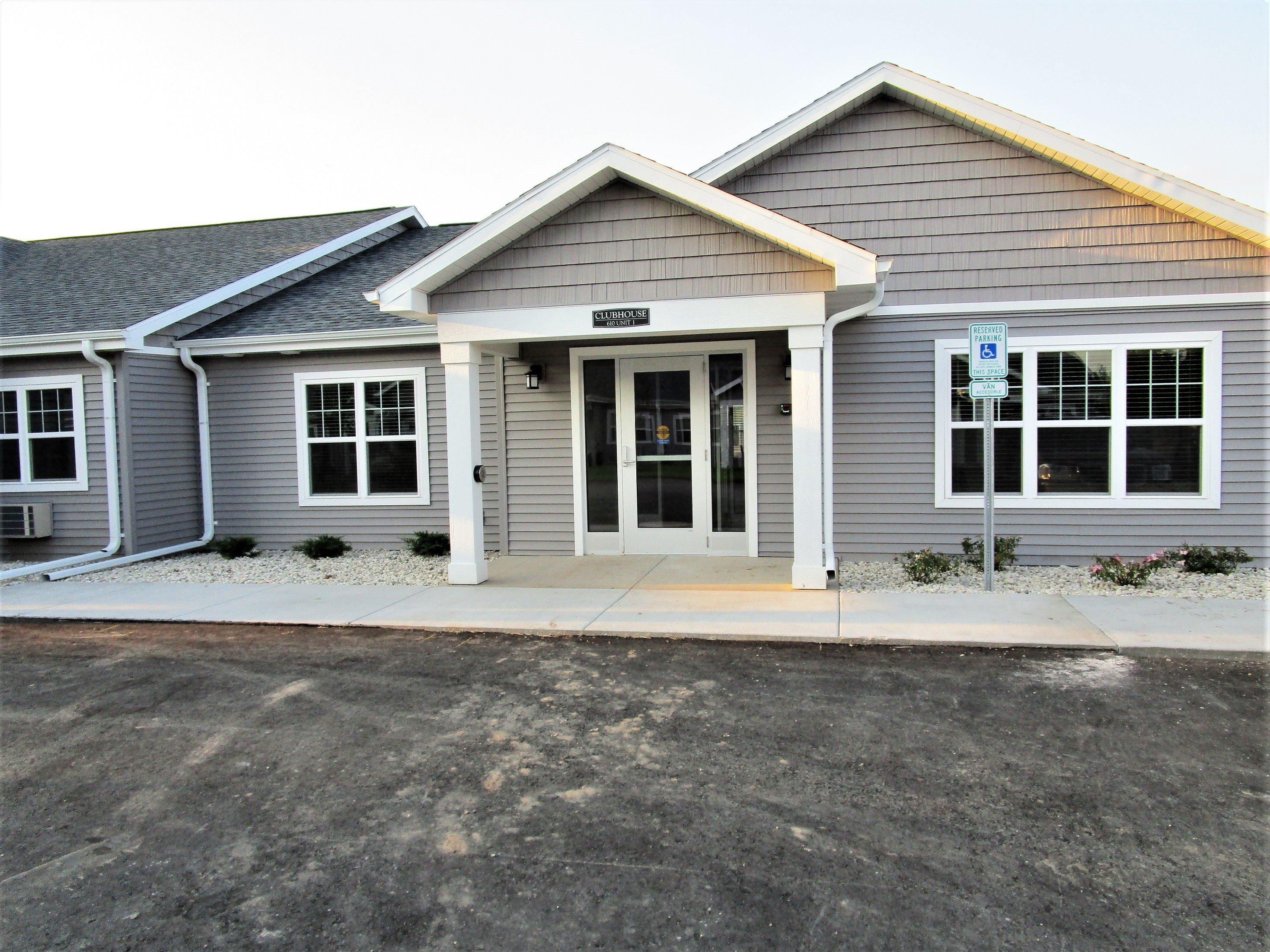 Beacon Avenue Cottages