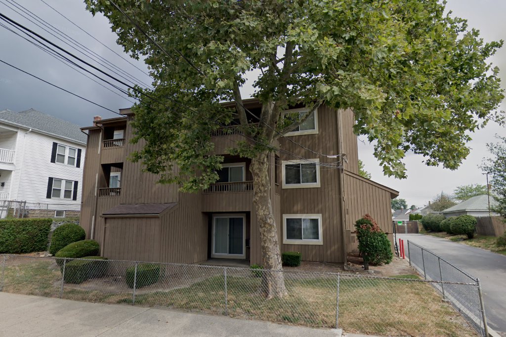 Woodlawn Gardens