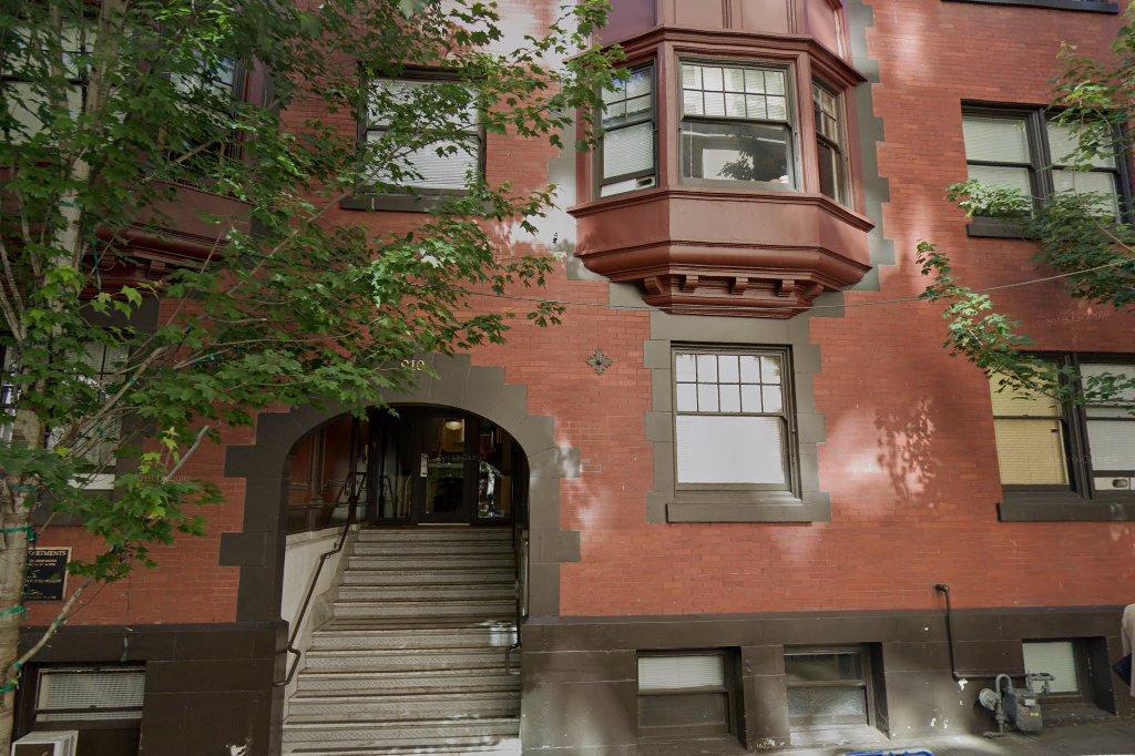 Admiral Apartments