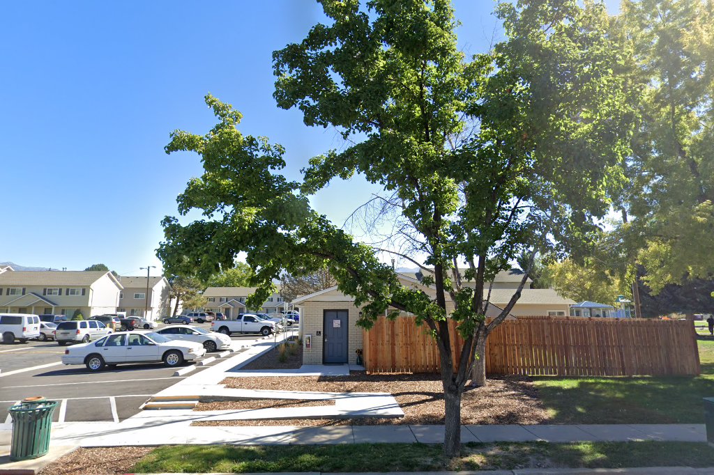 Lakeview Heights Apartments