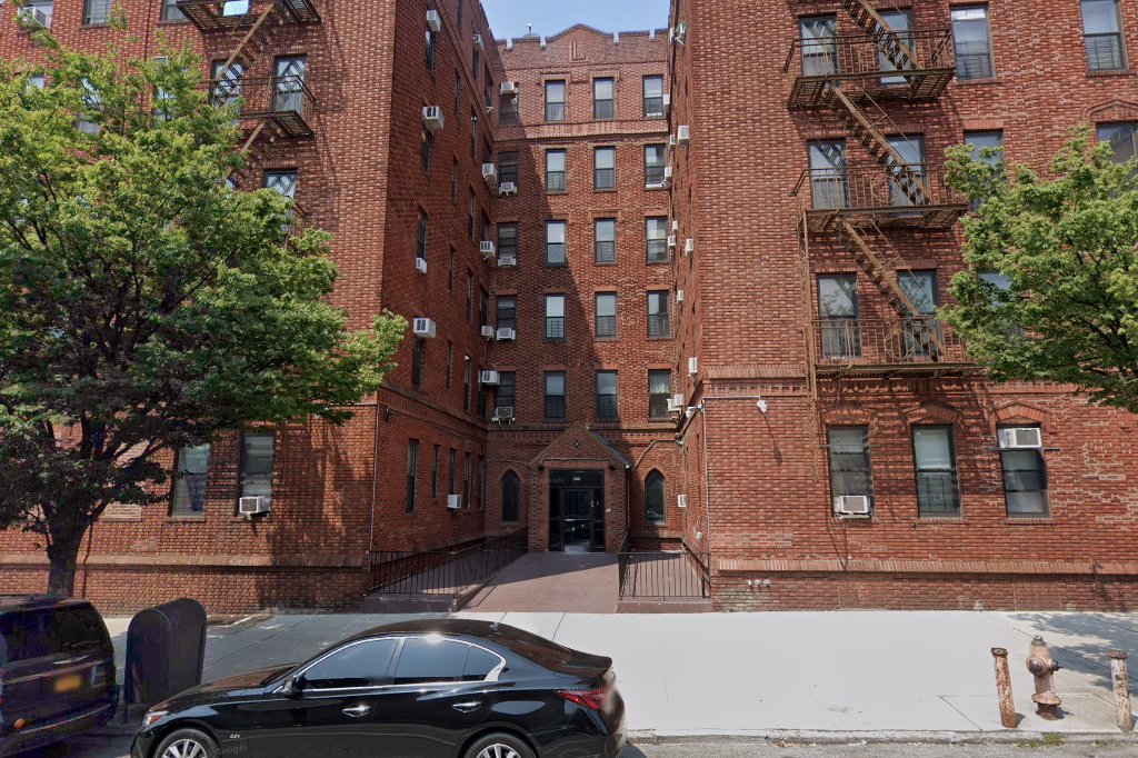 675 Empire Boulevard